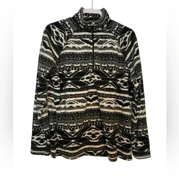 Eddie Bauer Black and White Patterned Sweater - Picture 1 of 3